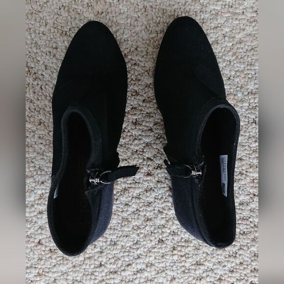 Toms Black Loren Suede Wool Blend Stacked Heel Ankle Bootie size 7.5 - Picture 2 of 12